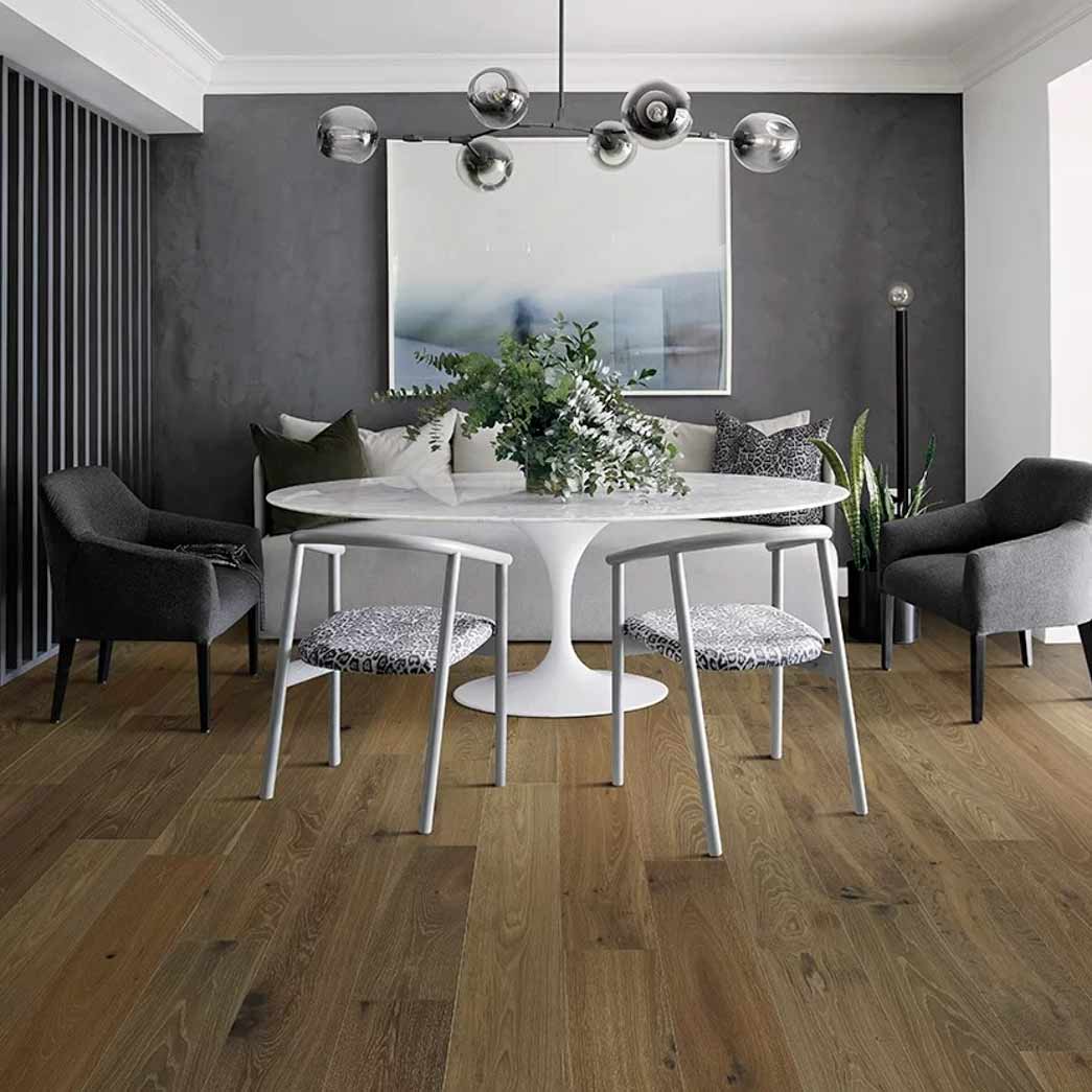 Hallmark Floors Ventura Pier Oak VE75PIEO room