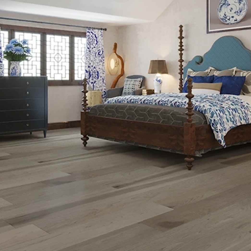 Chesapeake-Cromwell-Maple-Fallsgrove-room scene 1