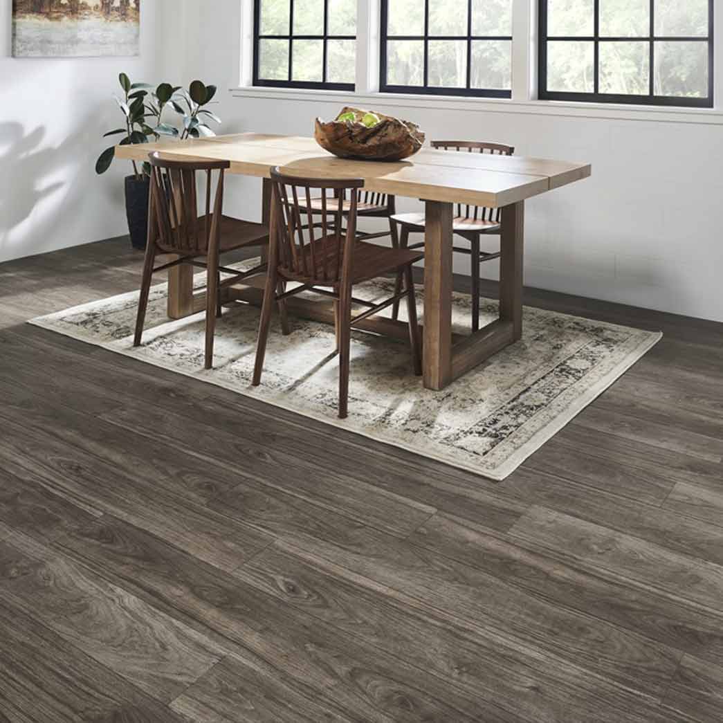 Mannington-Adura-Flex-Plank-Manor-Bourbon-FXP711-(Room-Scene)