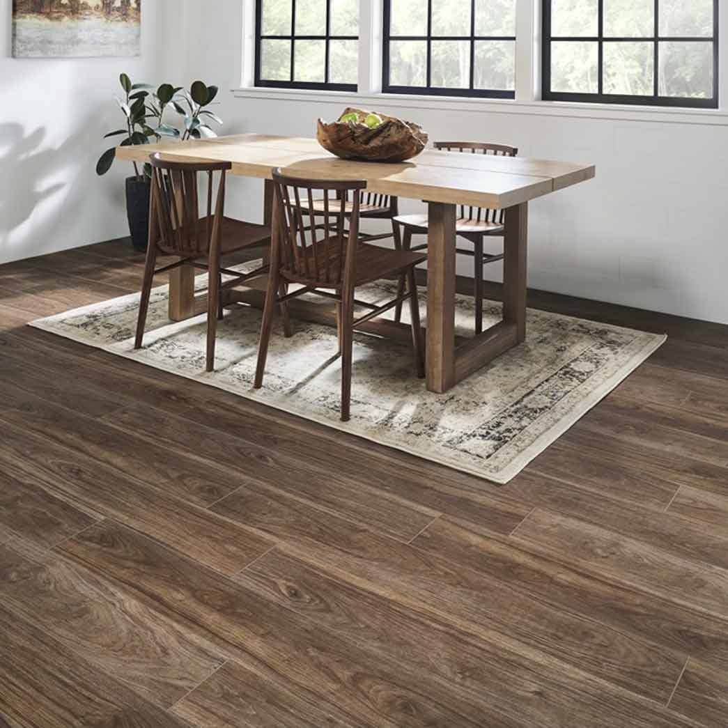 Mannington-Adura-Max-Plank-Manor-Cognac-MXP710-(Room-Scene)