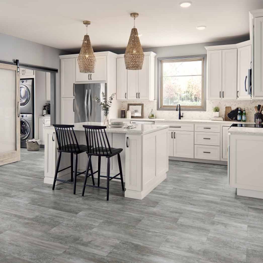 Mannington-Realta-SPC-Patina-Ash-RSR102-(Room-Scene)