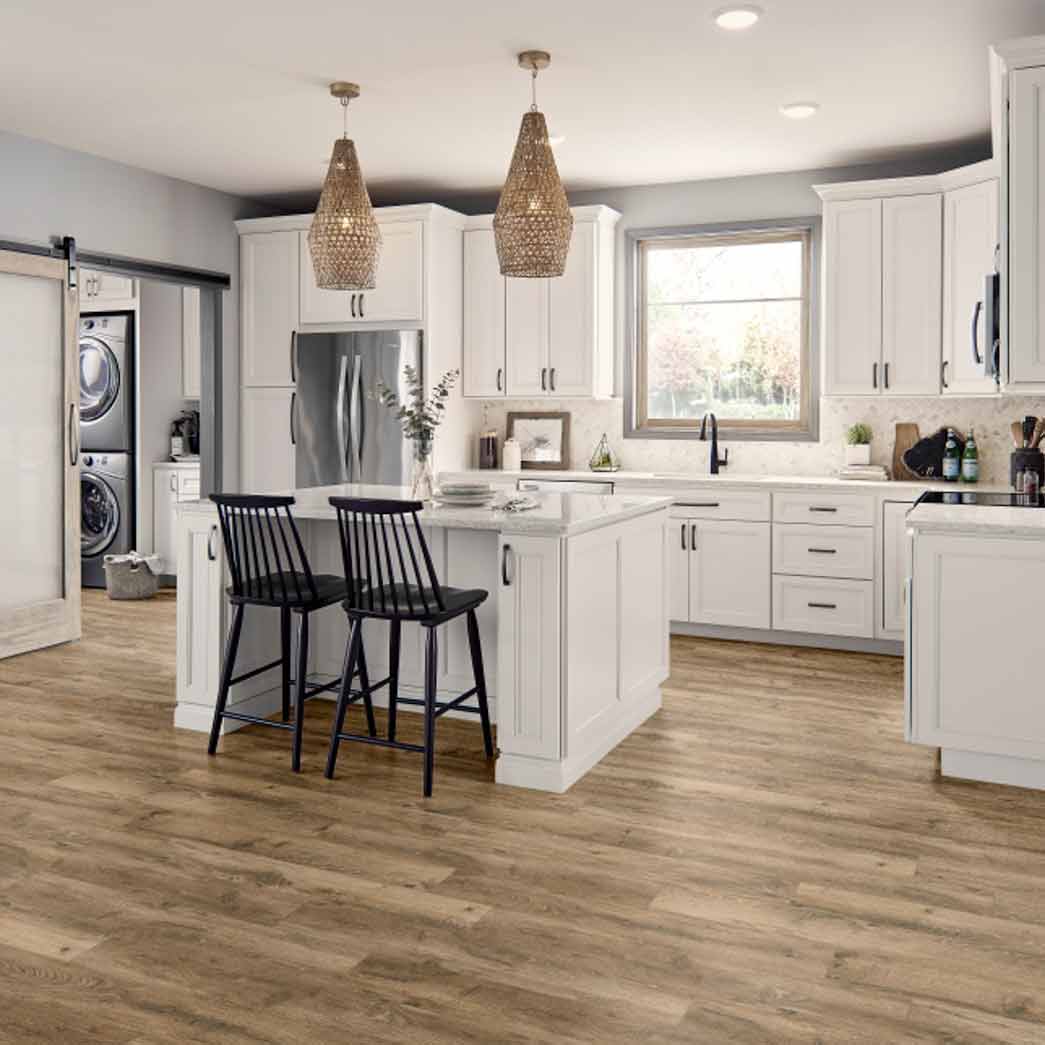 Mannington-Realta-SPC-Scandinavian-Oak-Pecan-RSP104-(Room-Scene)